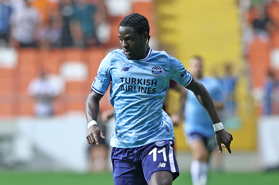 David Akintola transferi resmen açıklandı