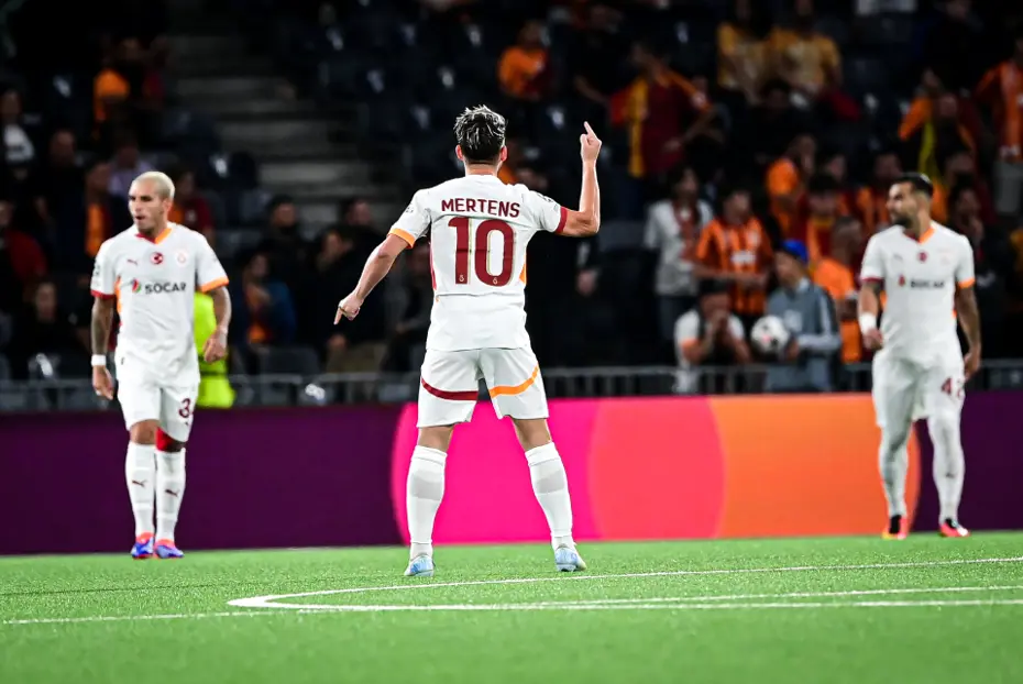 "Kendini sorgula Galatasaray" | Spor yazarları, Galatasaray'ın mağlubiyetini değerlendirdi - 7