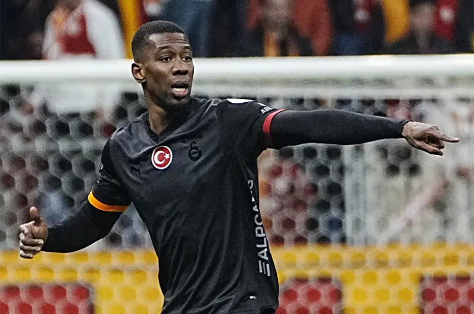Galatasaray'da şok ayrılık: Daha yeni 3.5 yıllık sözleşme imzalamıştı - 3