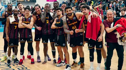 Galatasaray, Şampiyonlar Ligi'nde yarı final kapısını araladı Galatasaray, Şampiyonlar Ligi'nde yarı final kapısını araladı