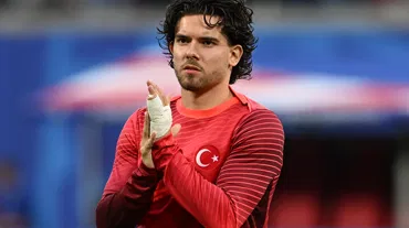 İtalyan devi Ferdi Kadıoğlu için devrede: Oyuncu takası teklif edilecek