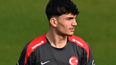 Can Uzun'un damga vurduğu maçta, Nürnberg kümede kaldı