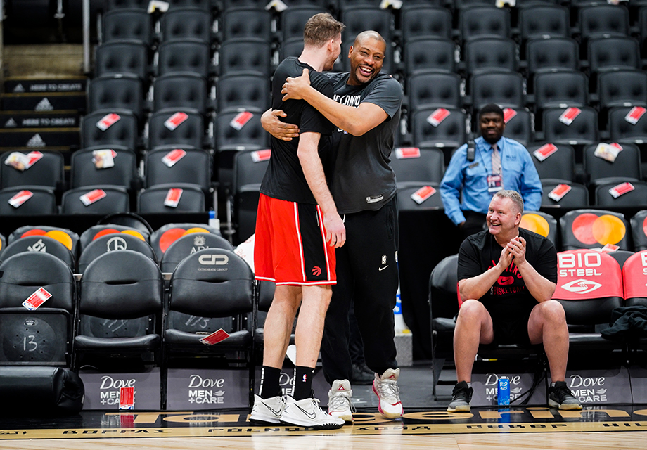 Milwaukee Bucks'ın yeni başantrenörü Adrian Griffin oldu