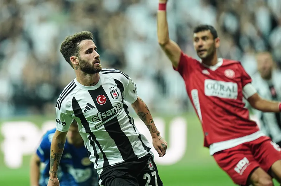 Trio ekibinden geceye damga vuran pozisyon için net yorum: "Karar yanlış" - 5