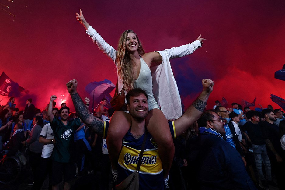 Şampiyonluk kutlamalarına gölge düştü: En az 39 yaralı var