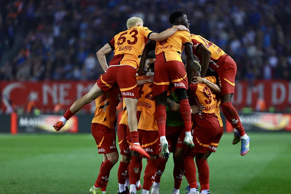 Bunun adı çılgınlık: Galatasaraylıların Osimhen kampanyası çığ gibi büyüyor - 1