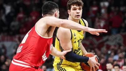 Fenerbahçe Beko deplasmanda lider Olympiacos'u devirdi