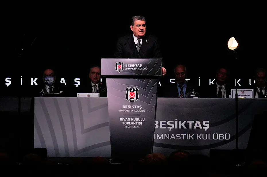 Serdal Adalı'dan TFF'ye istifa çağrısı: "Ezeli rakiplerimizin oyuncağı haline geldi" - 2 Serdal Adalı'dan TFF'ye istifa çağrısı: "Ezeli rakiplerimizin oyuncağı haline geldi" - 2