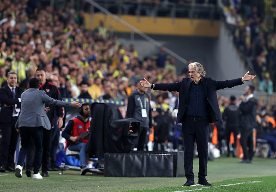 "Rakipler Fenerbahçe'nin pres oyununu çözdü"