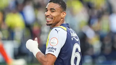 Alexander Djiku: "Buraya 3 puan için geldik"