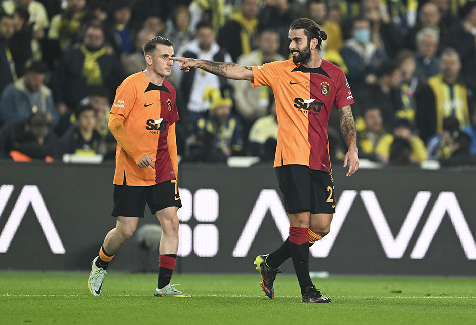 Sergio Oliveira tarihe geçti