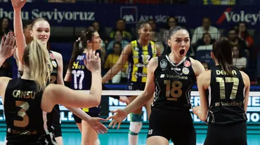 Vakıfbank deplasmanda kazandı: Seriyi 2-0'a getirdi