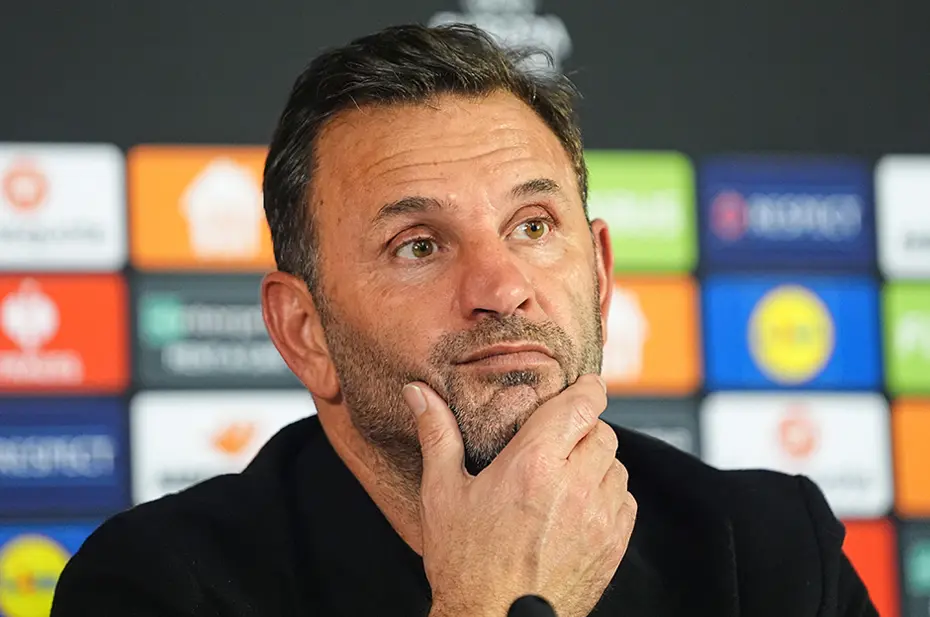 Rıdvan Dilmen ligin tartışılan konusunu Okan Buruk'a sordu: "Acun Ilıcalı'yla aynı görüştesiniz" - 5 Rıdvan Dilmen ligin tartışılan konusunu Okan Buruk'a sordu: "Acun Ilıcalı'yla aynı görüştesiniz" - 5