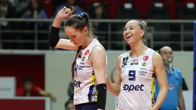 Fenerbahçe Opet yarı finalde