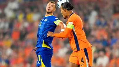 Edin Dzeko ve Haris Hajradinovic'e milli davet