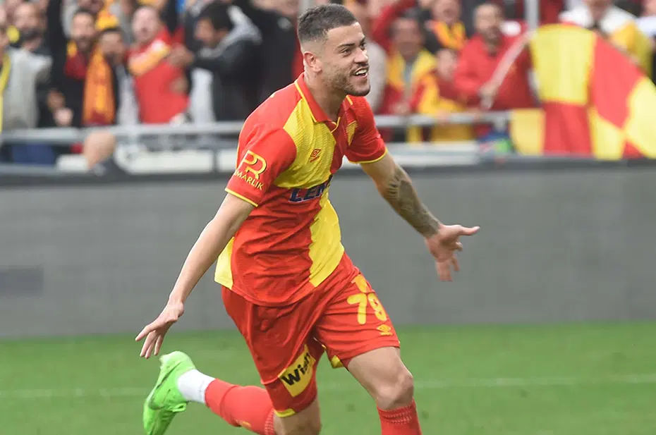 Süper Lig devinden Romulo bombası: Teklifin detayları ortaya çıktı - 6 Süper Lig devinden Romulo bombası: Teklifin detayları ortaya çıktı - 6