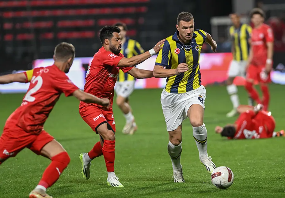 "Dengeyi bozan adam İsmail Yüksek" | Spor yazarları Fenerbahçe için ne dedi? - 2