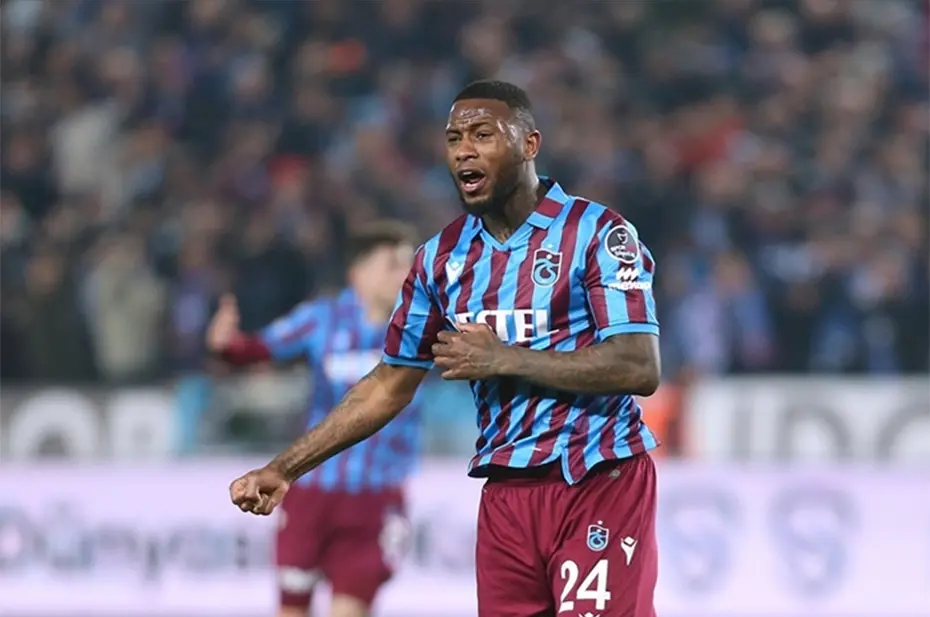 Trabzonspor'da kadro dışı bırakılan 4 futbolcuda dikkat çeken detay - 4 Trabzonspor'da kadro dışı bırakılan 4 futbolcuda dikkat çeken detay - 4