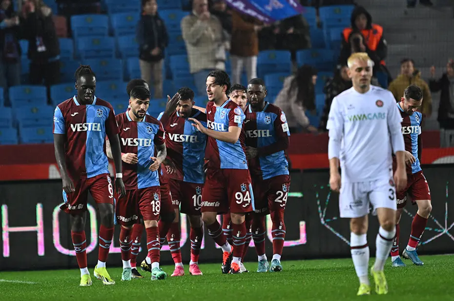 Kulüpler dünya sıralaması güncellendi: İlk 30'da 2 Türk takımı - 18 Kulüpler dünya sıralaması güncellendi: İlk 30'da 2 Türk takımı - 18