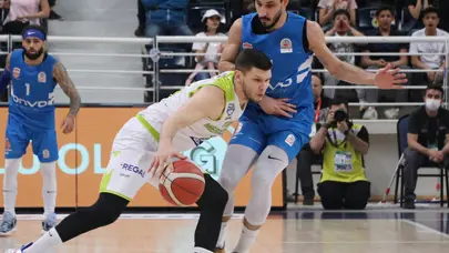 Merkezefendi'ye Letonyalı oyun kurucu