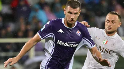 Edin Dzeko ile anlaşma sağlandı: Yıldızının parladığı ülkeye 15 yıl sonra geri dönüyor Edin Dzeko ile anlaşma sağlandı: Yıldızının parladığı ülkeye 15 yıl sonra geri dönüyor