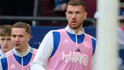 Edin Dzeko ve Kenan Karaman iş birliği Schalke'ye puanı getirdi