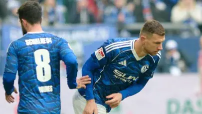 Ne yaptın sen Dzeko! 39 yaşında inanılmaz işlere imza atıyor