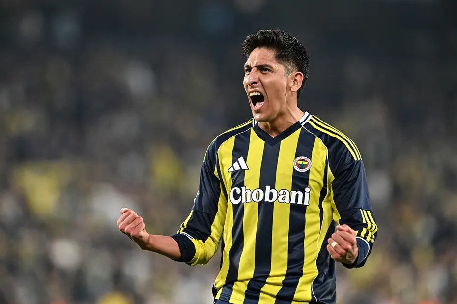 Edson Alvarez'e 9 maç yetti, kararını verdi: Fenerbahçe apar topar görüşmeye gitti - 4