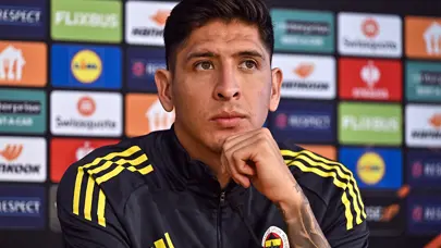 Edson Alvarez'e 9 maç yetti, kararını verdi: Fenerbahçe apar topar görüşmeye gitti Edson Alvarez'e 9 maç yetti, kararını verdi: Fenerbahçe apar topar görüşmeye gitti