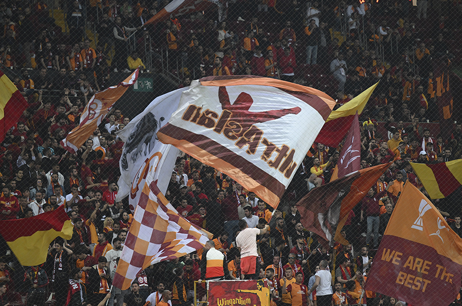 Nef Stadı'nda kombine rekoru