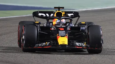 Son şampiyon Max Verstappen'den yeni sezonun ilk zaferi