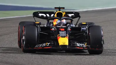 Son şampiyon Max Verstappen'den yeni sezonun ilk zaferi
