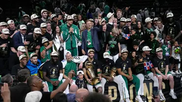 NBA'in şampiyonu 22 sene sonra satılıyor: Çılgın kar