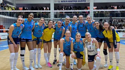 Fenerbahçe, Antalya'da set vermeden galip geldi