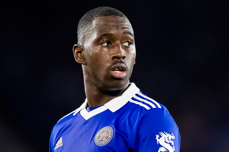 Fenerbahçe'den 20 milyon Euro'luk ön libero harekatı