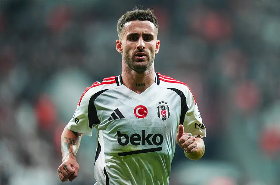 Sergen Yalçın Süper Lig'de sezonun 11'ini açıkladı: Galatasaray'dan 5, Fenerbahçe'den 2 isim - 13