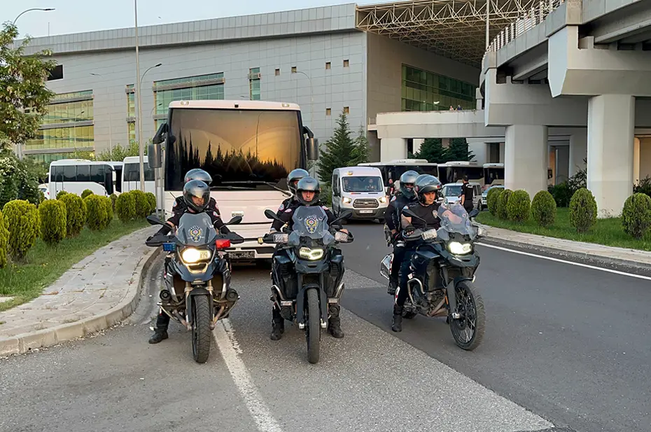 Bursaspor, Diyarbakır'a yoğun güvenlik önlemleriyle geldi - 6
