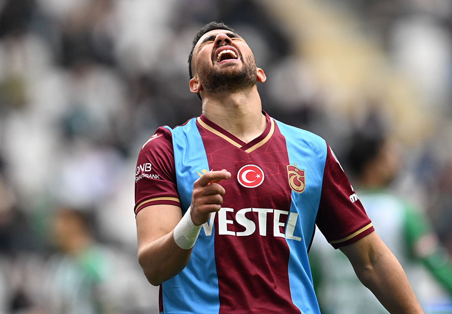 Trabzonspor'da büyük talihsizlik! Trezeguet maça dakikalar kala sakatlandı