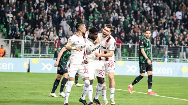 Olaylı maçta 3 kırmızı kart çıktı: Samsunspor tek golle kazandı