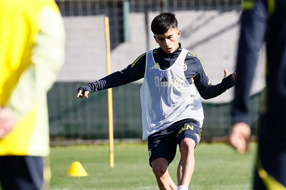 Fenerbahçe "Yeni Arda Güler"ini buldu: Futbola Galatasaray'da başlamıştı - 2