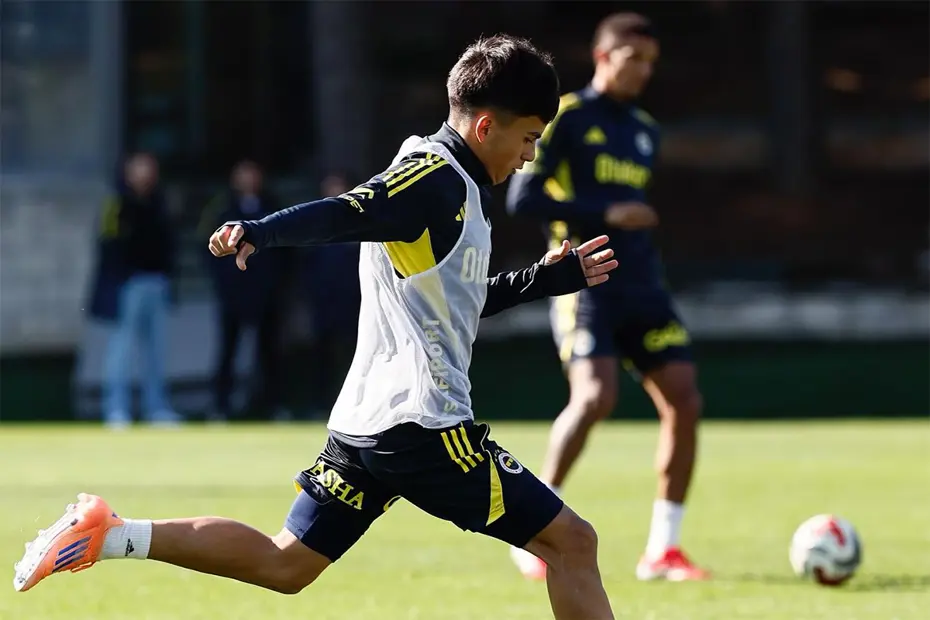 Fenerbahçe "Yeni Arda Güler"ini buldu: Futbola Galatasaray'da başlamıştı - 4