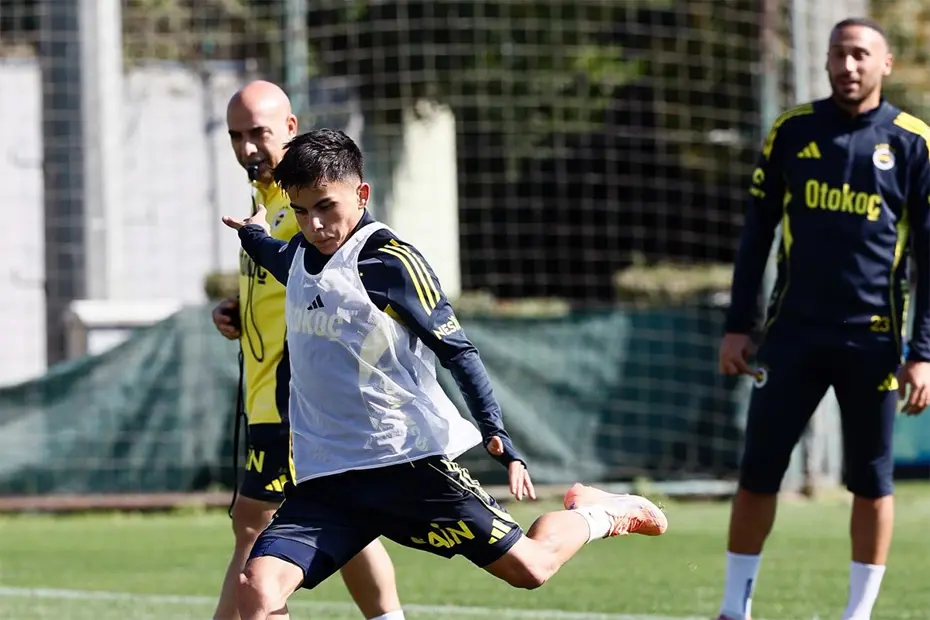 Fenerbahçe "Yeni Arda Güler"ini buldu: Futbola Galatasaray'da başlamıştı - 3