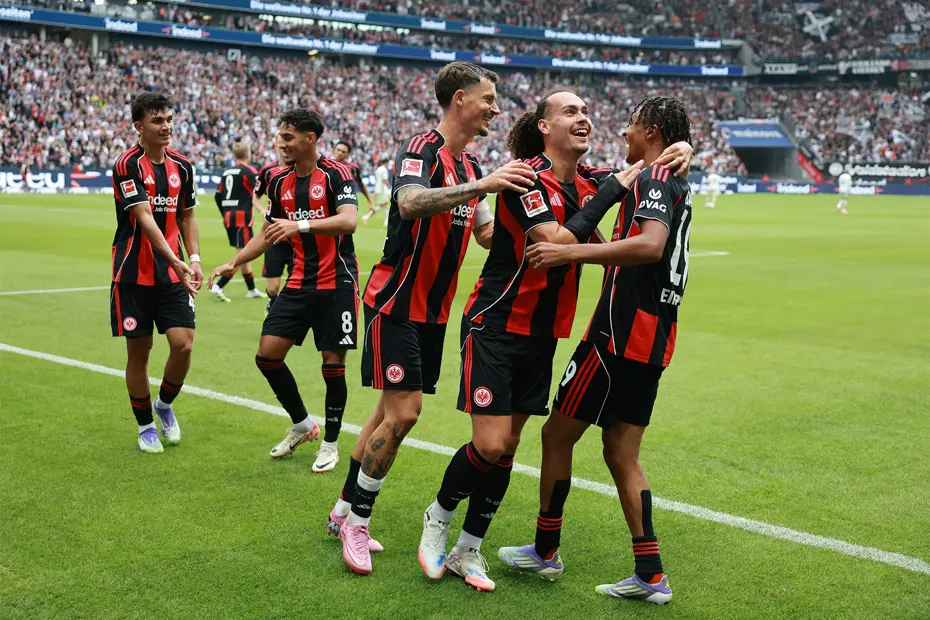 Herkes Can Uzun'un performansını konuşuyor: Sezonun ilk maçında gol yağmuru - 5 Herkes Can Uzun'un performansını konuşuyor: Sezonun ilk maçında gol yağmuru - 5