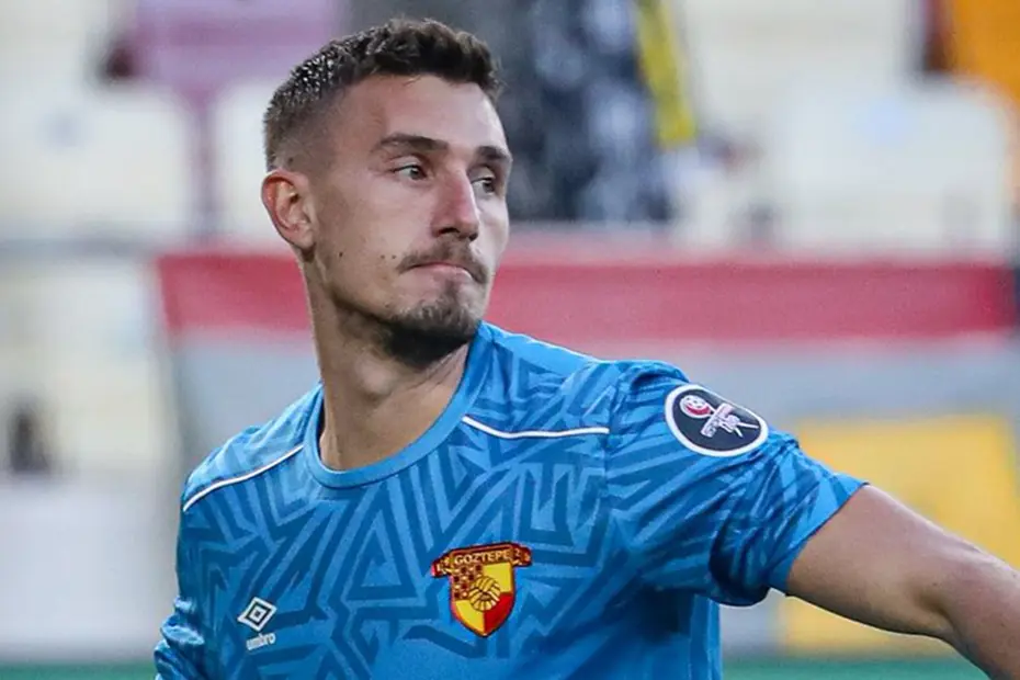Göztepe, 2 futbolcunun ayrılığını resmen duyurdu - 2