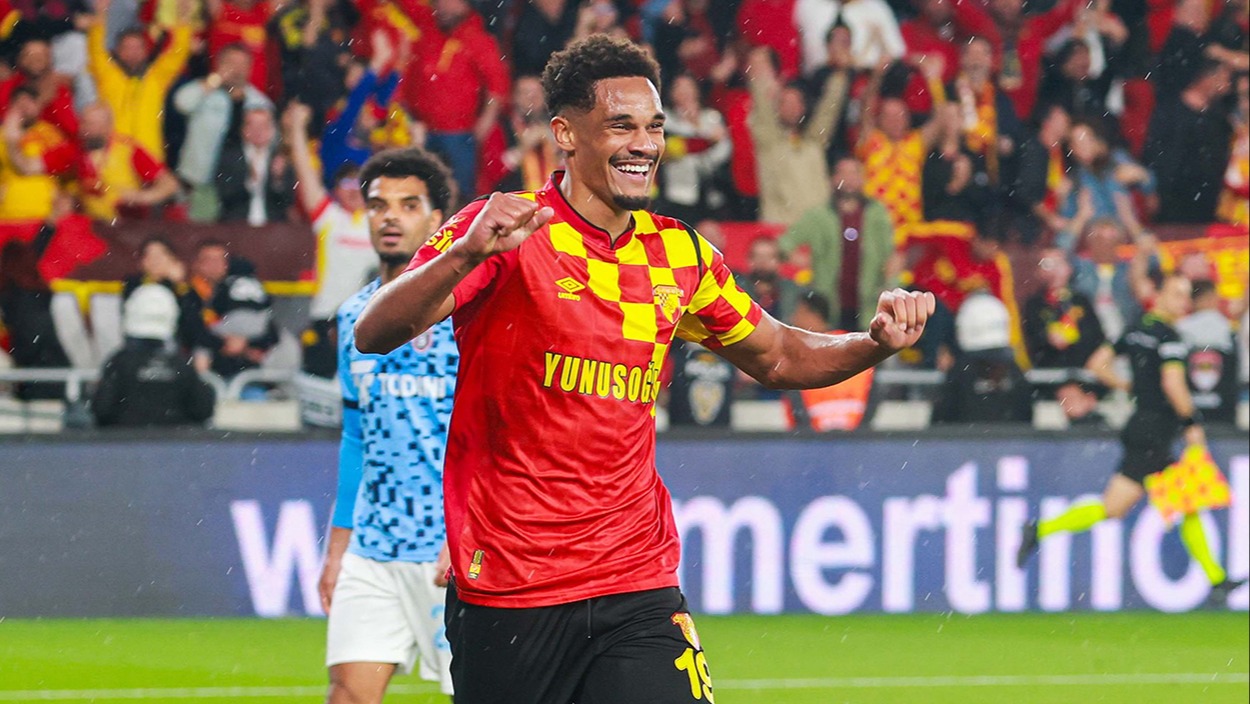 Göztepe kasasını doldurdu: Emersonn transferinden gelecek para belli oldu