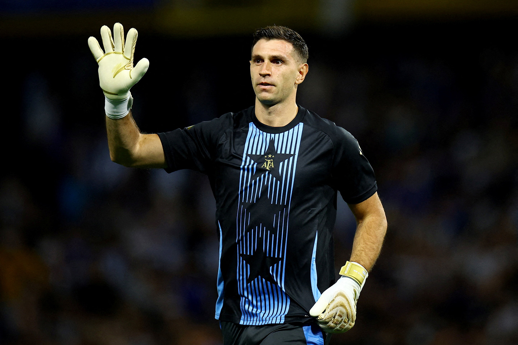 Yeni sezonun ilk bombası Emiliano Martinez! Transferin tüm m
