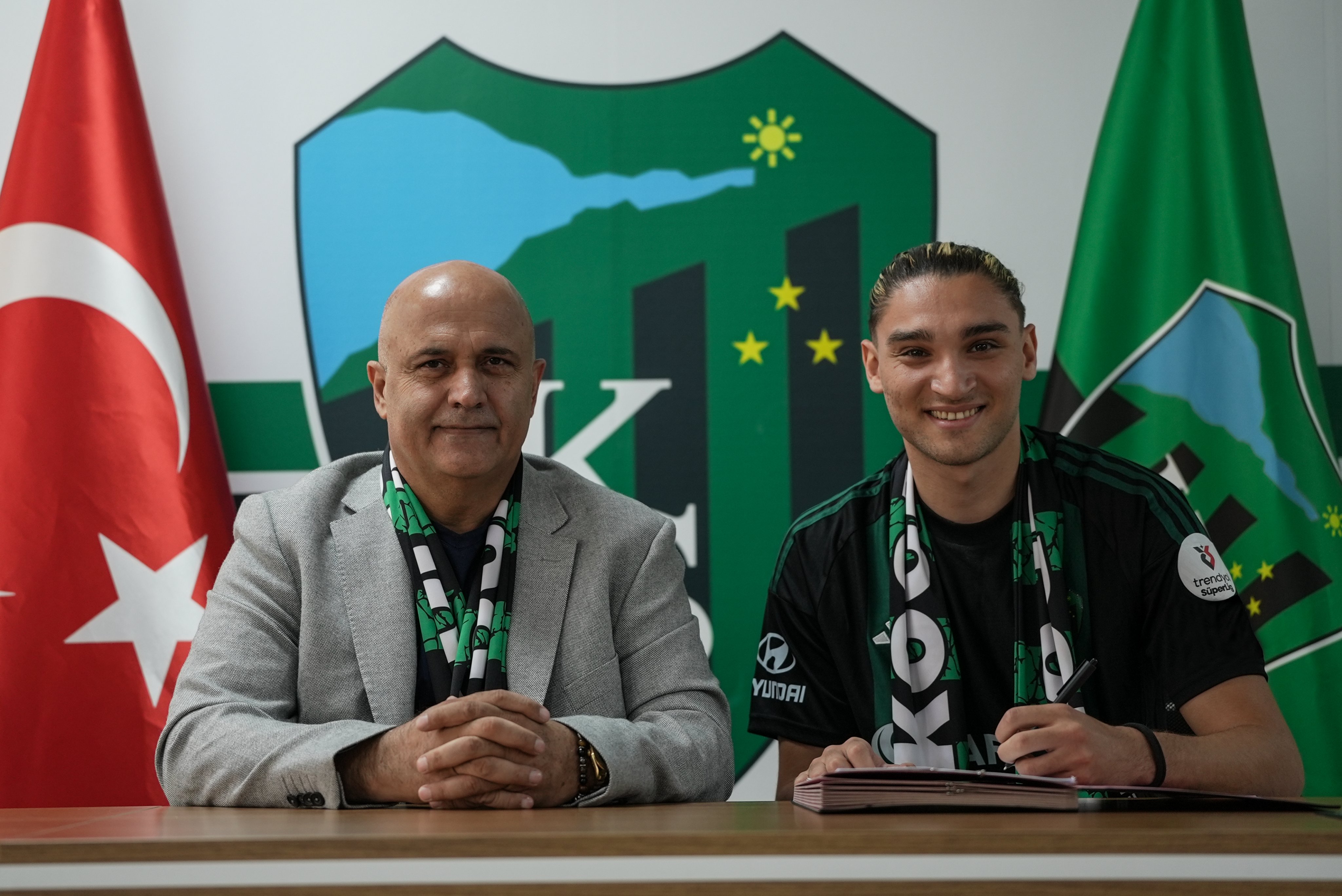 Kocaelispor, Emir Ortakaya'yı kadrosuna kattı