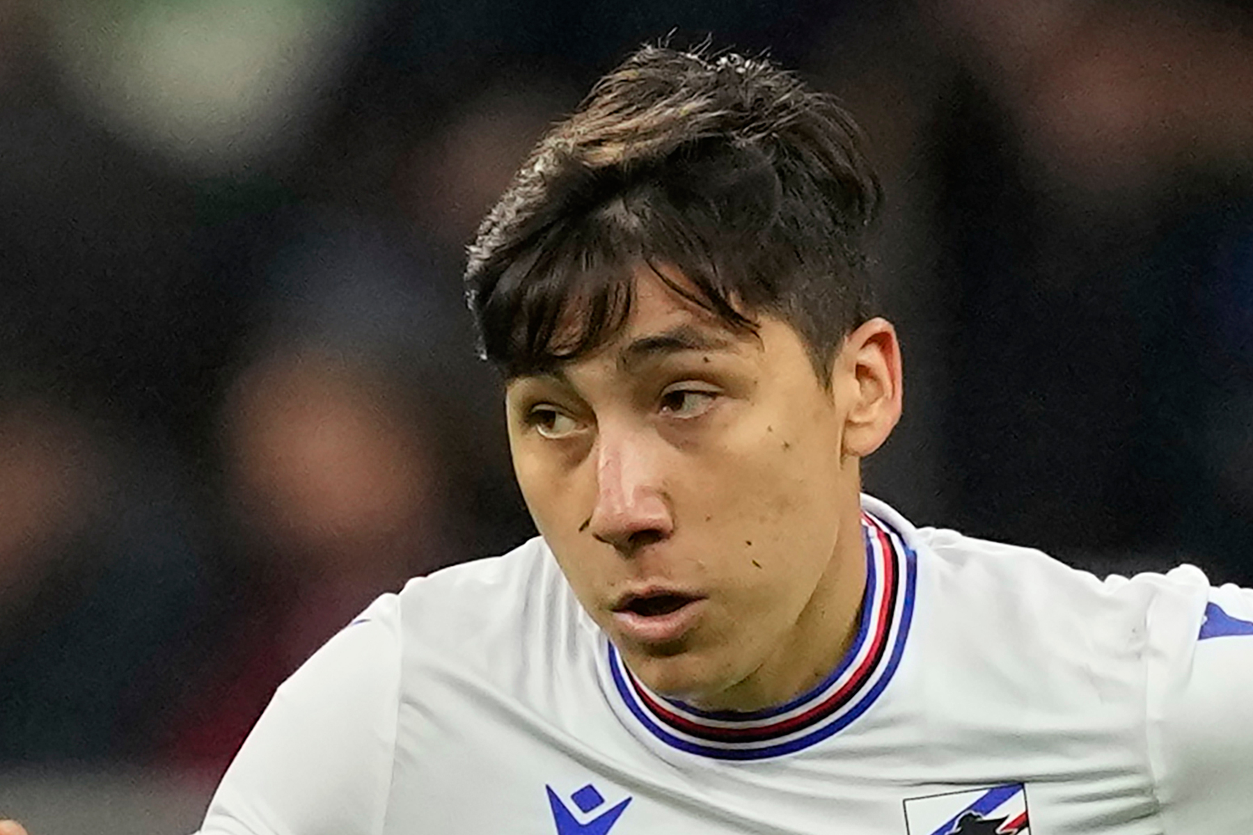 Emirhan İlkhan Yine Yolcu: Bu Sefer Bizi Hangi Durağa Götürüyor?