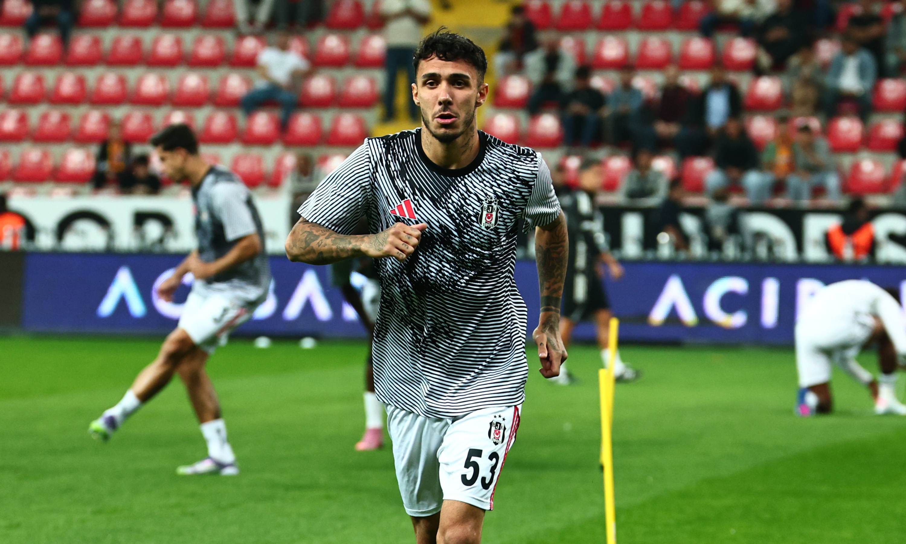 Emirhan Topçu gelişmesi: Beşiktaş, TFF'den açıklama bekliyor