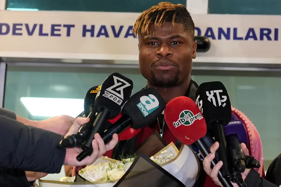 Emmanuel Agbadou, Sergen Yalçın'ın kendisini nasıl ikna ettiğini açıkladı - 4